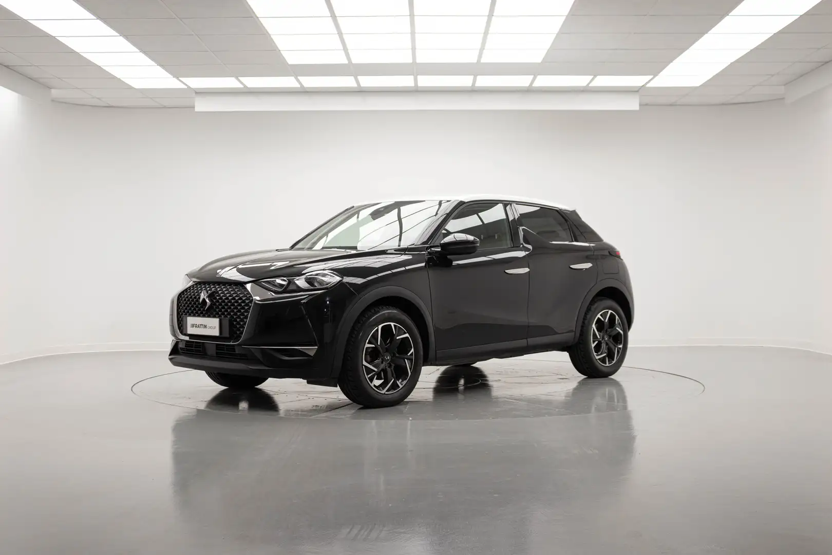 DS Automobiles DS 3 Crossback Crossback BlueHDi 130 aut. Faubourg Nero - 1