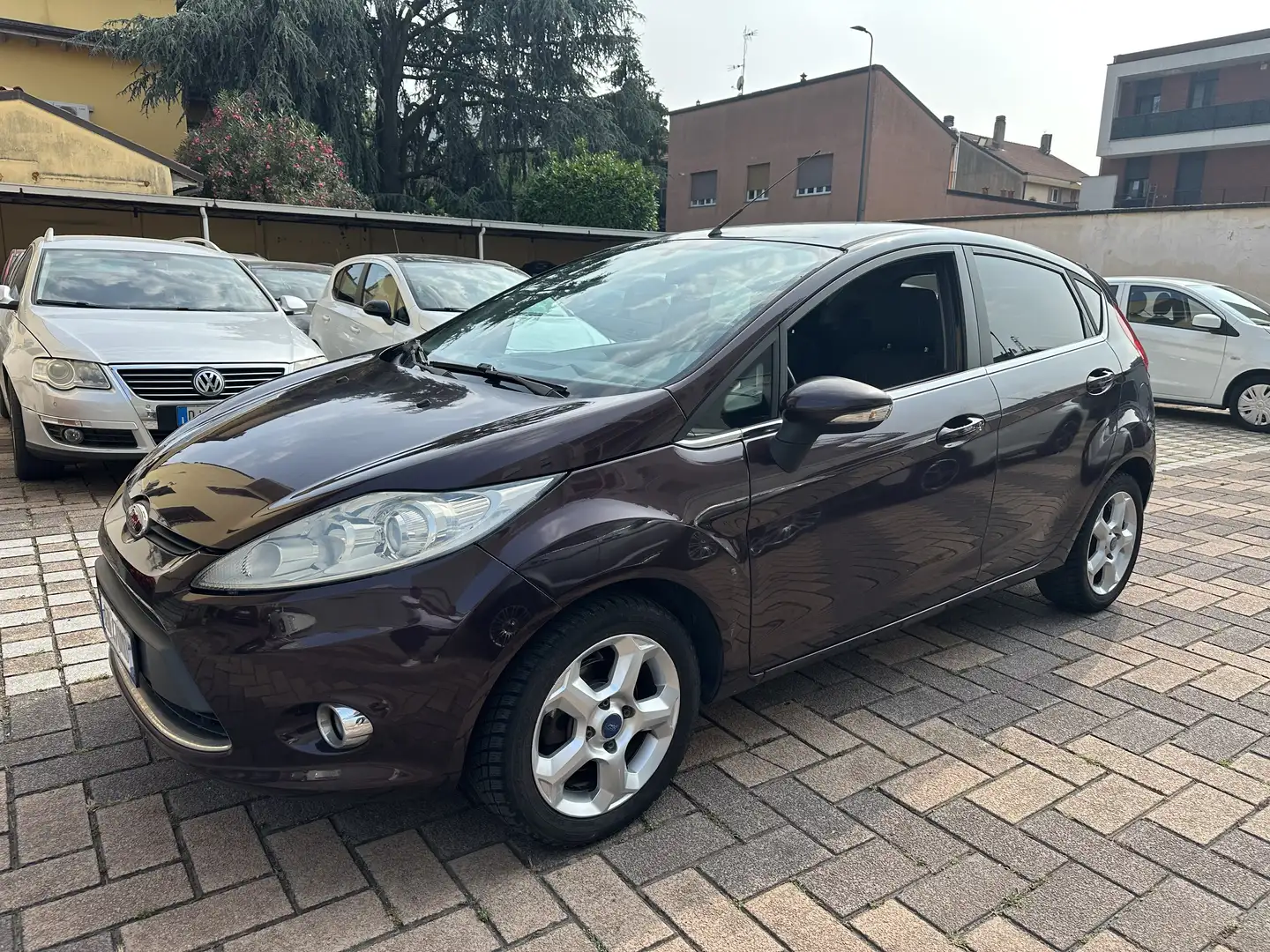 Ford Fiesta 5p 1.2 16v Titanium c/esp 82cv E5 - 2