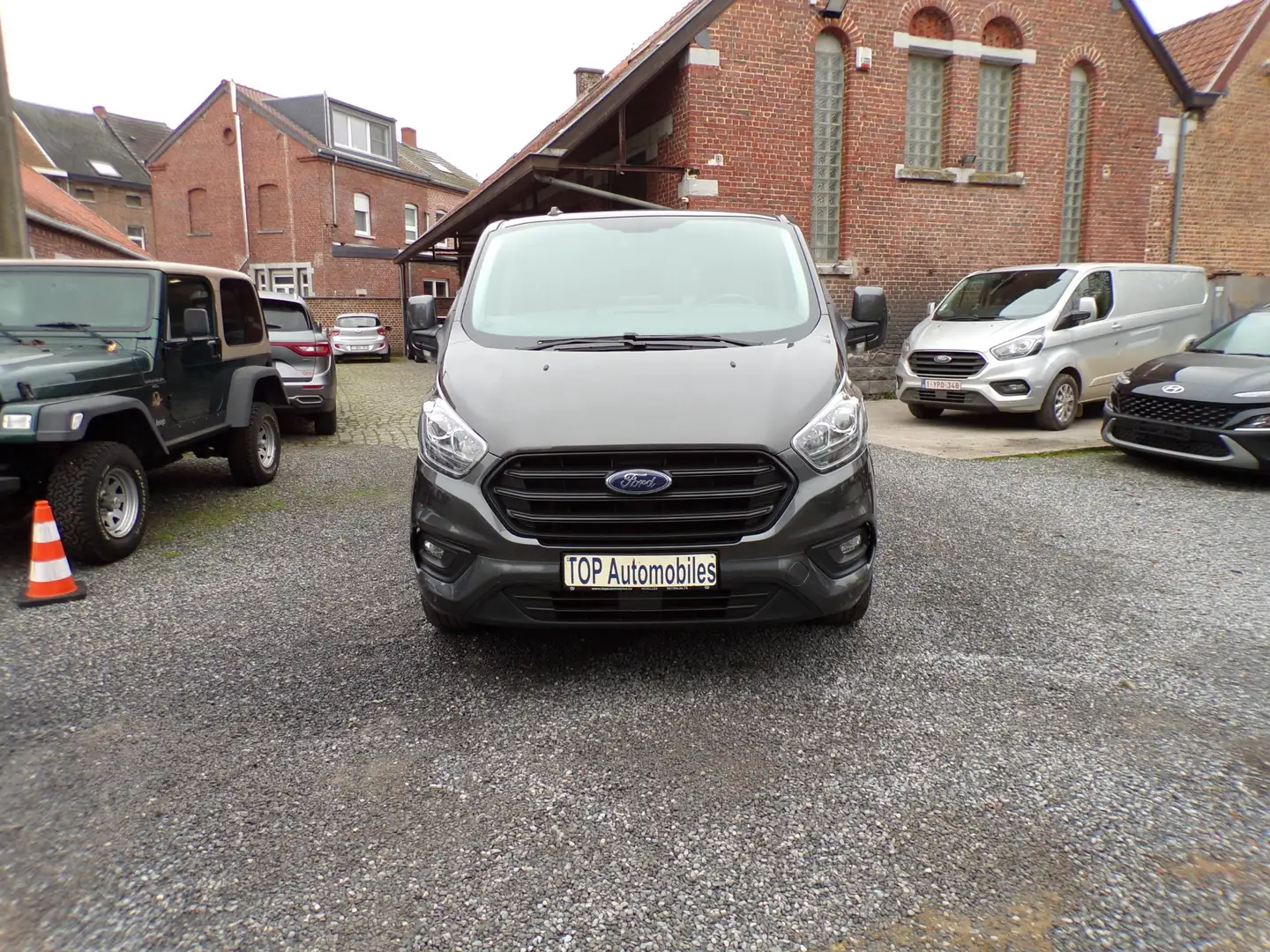 Ford Transit Custom 2.0 TDCi L2H1 Trend Combi (EU6.2),9Places/Gar 1AN Gris - 2