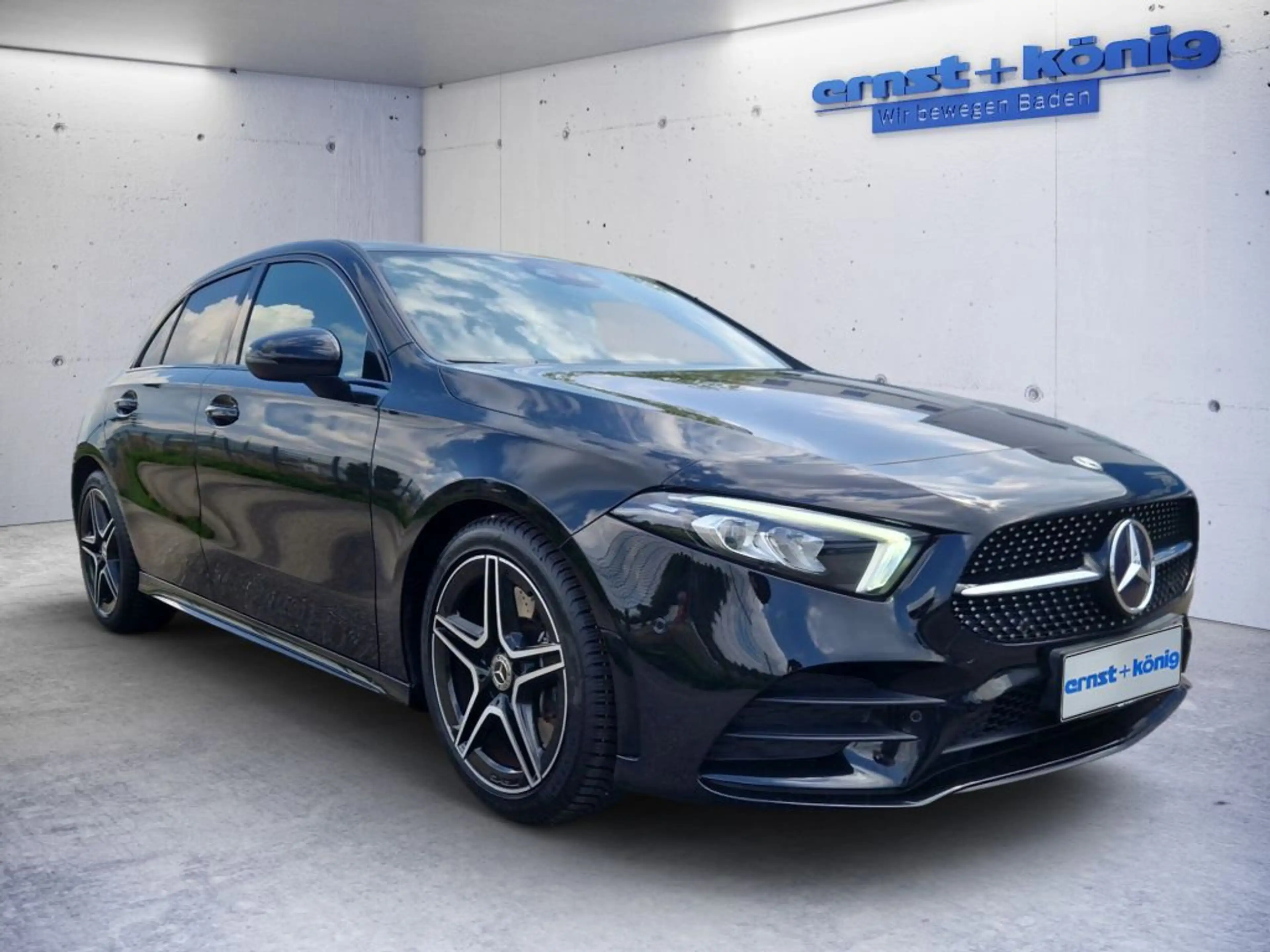Mercedes-Benz A 250 7G-DCT AMG Line — photo 2