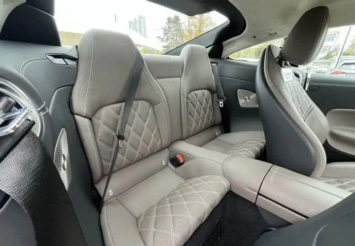 Mercedes-Benz GLE 2023, foto 15