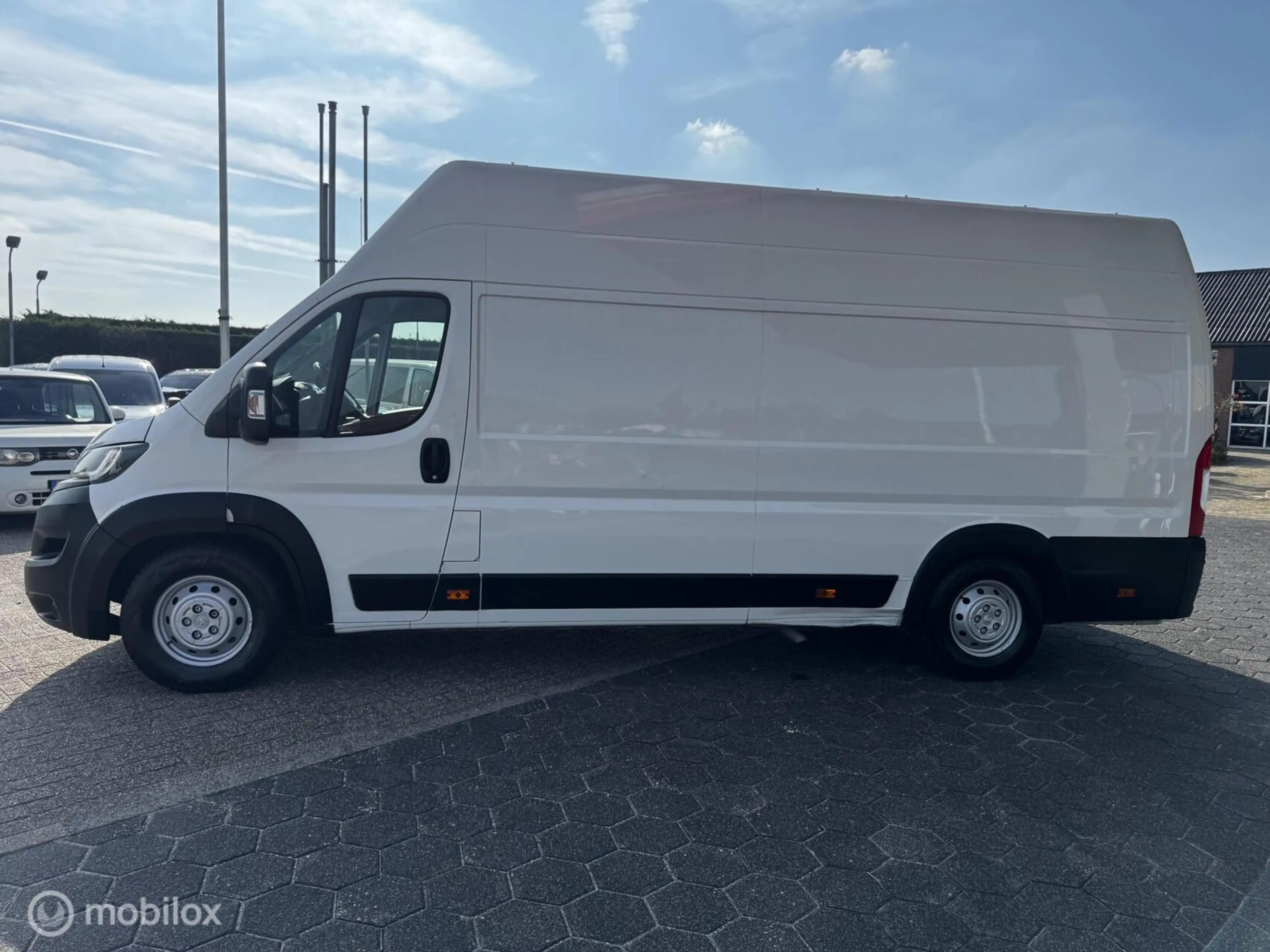 Peugeot Boxer Bestel 435 2.2 BlueHDi 165 L4H3 Zwaar Asphalt — photo 5