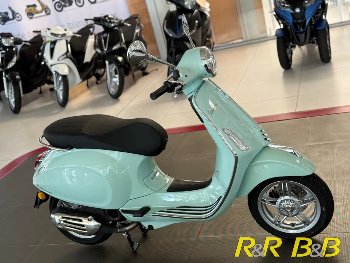 Vespa Primavera 50 E5 AT KEYLESS+FSE+BT+LED+GARANTIE Verde - 2