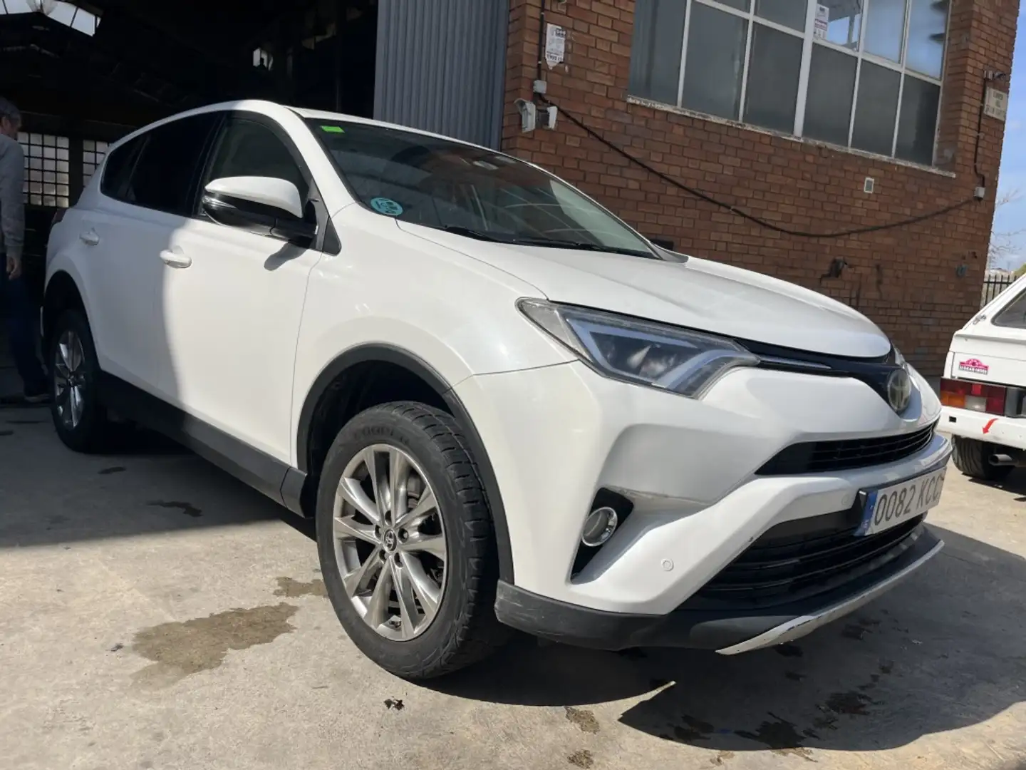 Toyota RAV 4 150D Advance 2WD Blanco - 1