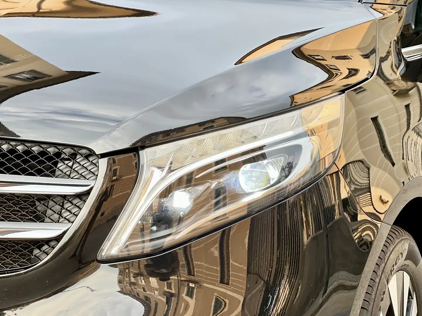 Mercedes-Benz V 250 190cv 9G-Tronic 4Matic E6 7Posti Extralong Premium Nero - 2