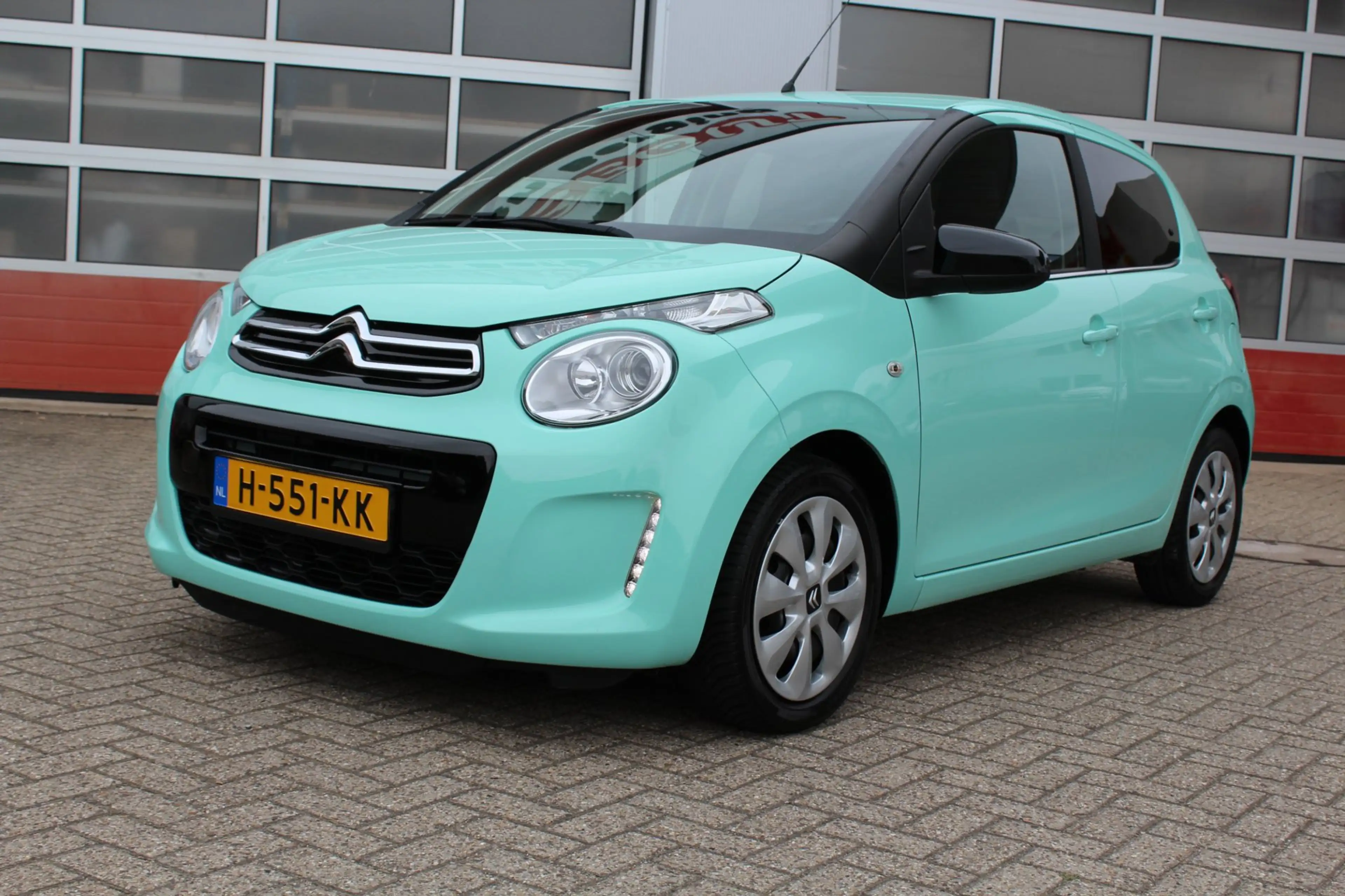 Citroen C1 1.0 VTi Feel — photo 2