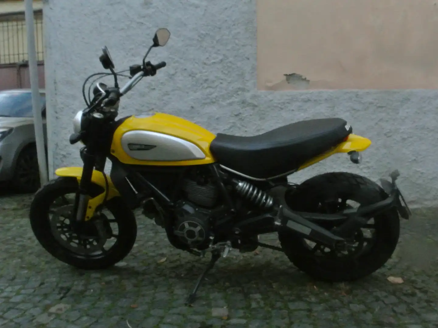 Ducati Scrambler Ducati Scrambler 800 Icon Yellow 2016 Galben - 2
