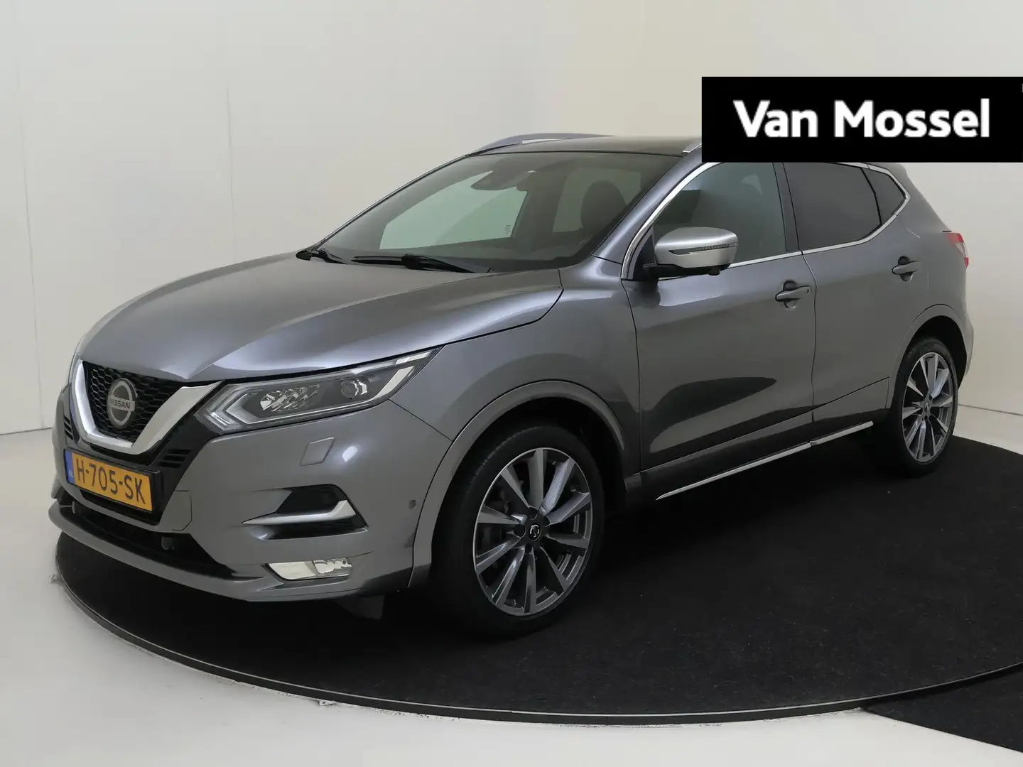 Nissan Qashqai 1.3 DIG-T Tekna + | Leer | Afneembare trekhaak | S Grijs - 1