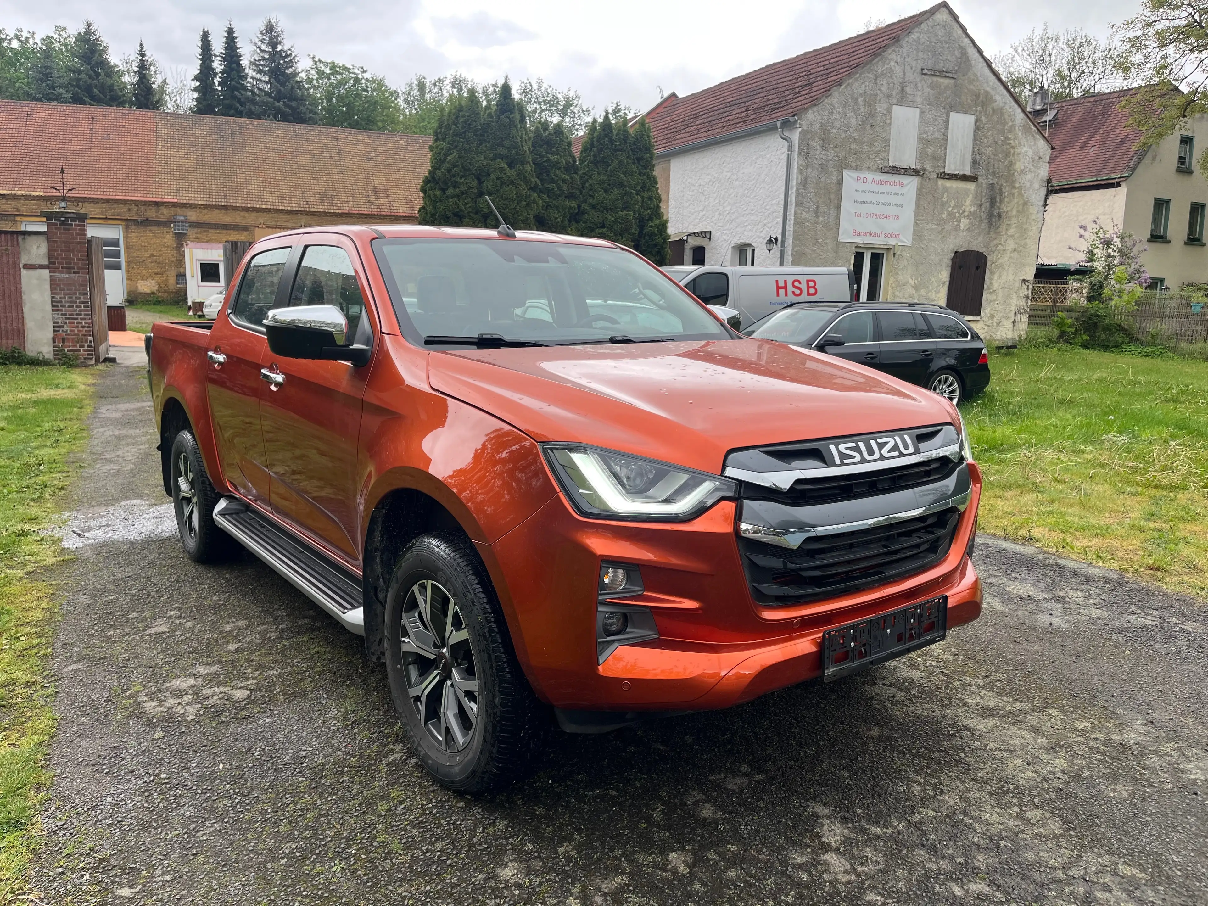 Isuzu D-Max Double Cab 4WD LS Automatic — photo 2