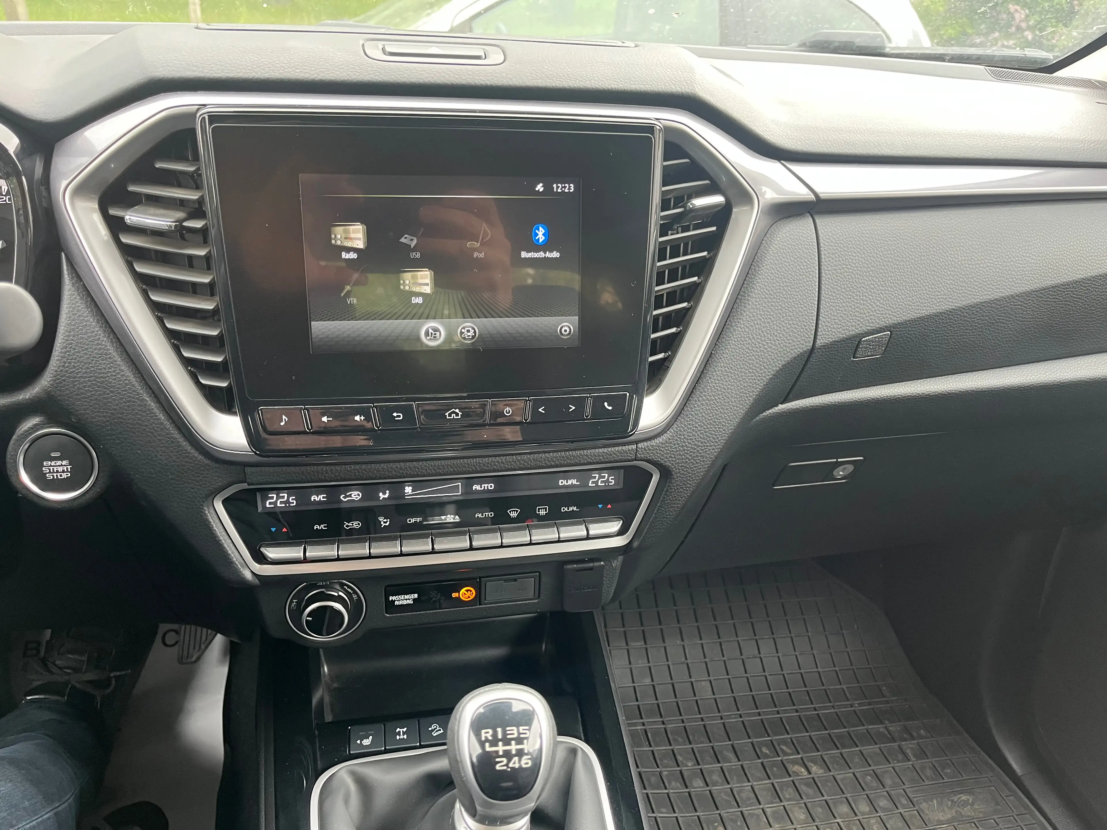 Isuzu D-Max Double Cab 4WD LS Automatic — photo 10