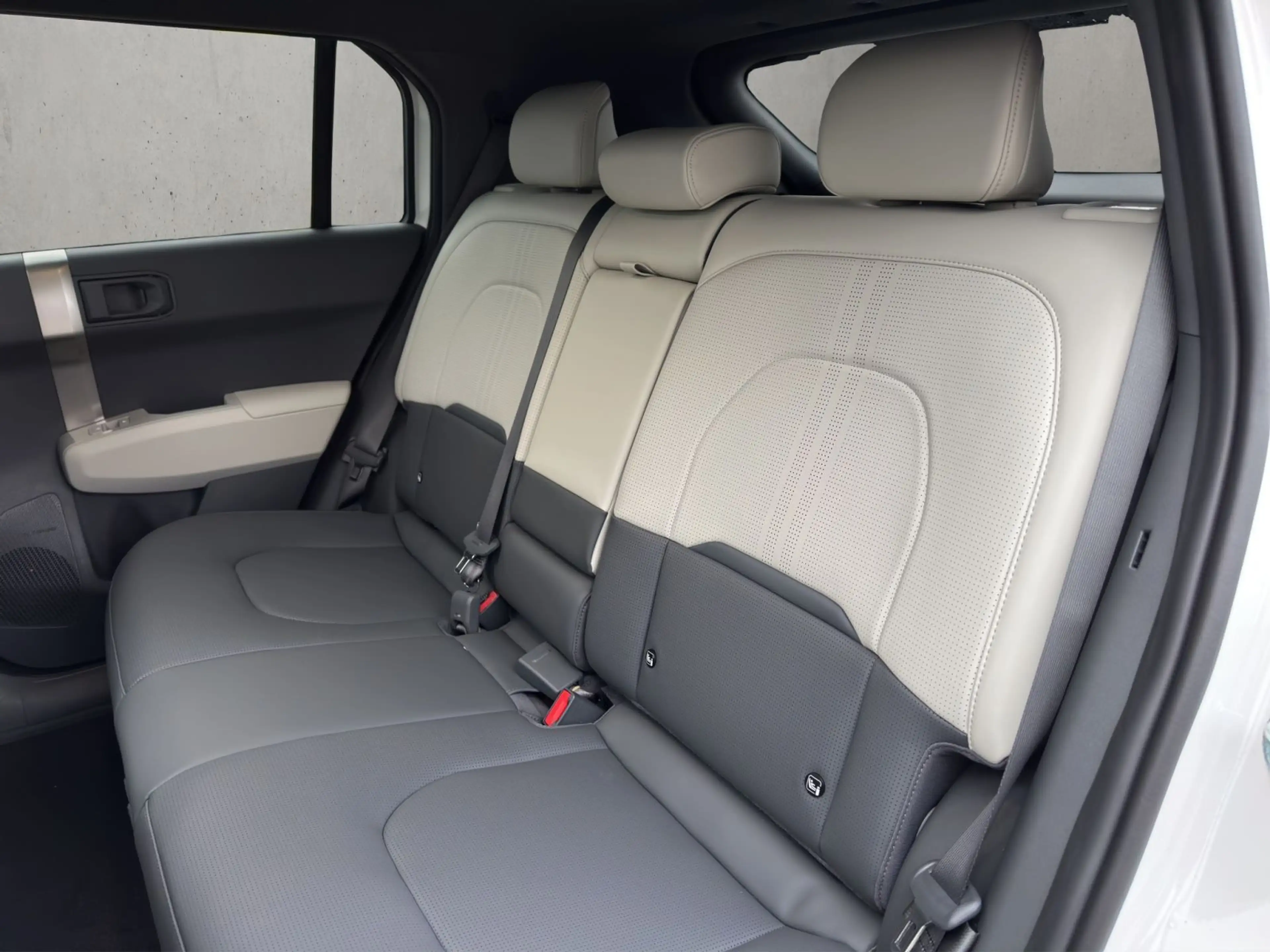 Kia EV3 81,4-kWh FWD GT-Line DriveWise-Park-Pro Komf — photo 13