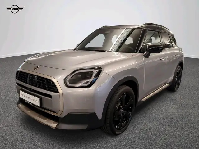 MINI Countryman D Favoured Trim