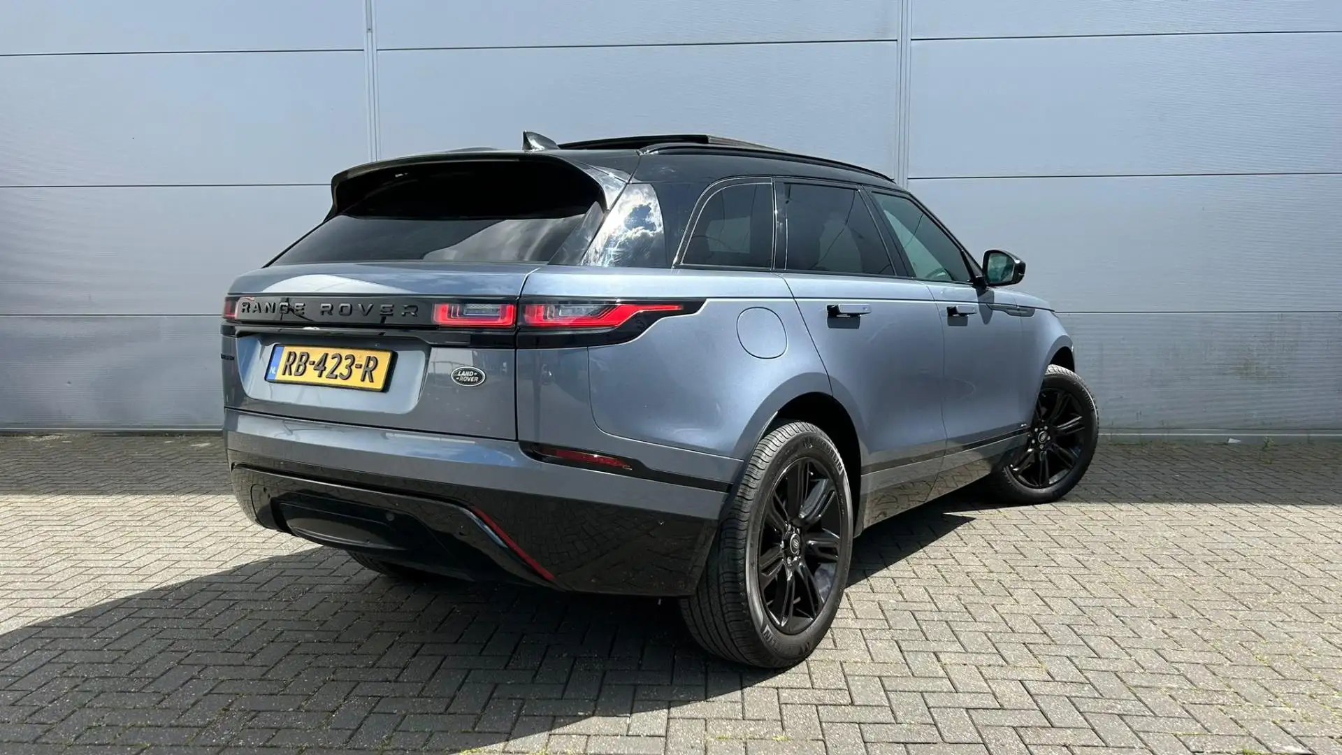 Land Rover Range Rover Velar 2.0 I4 AWD HSE Aut, Pano, Led, Orig Ned! Blau - 2