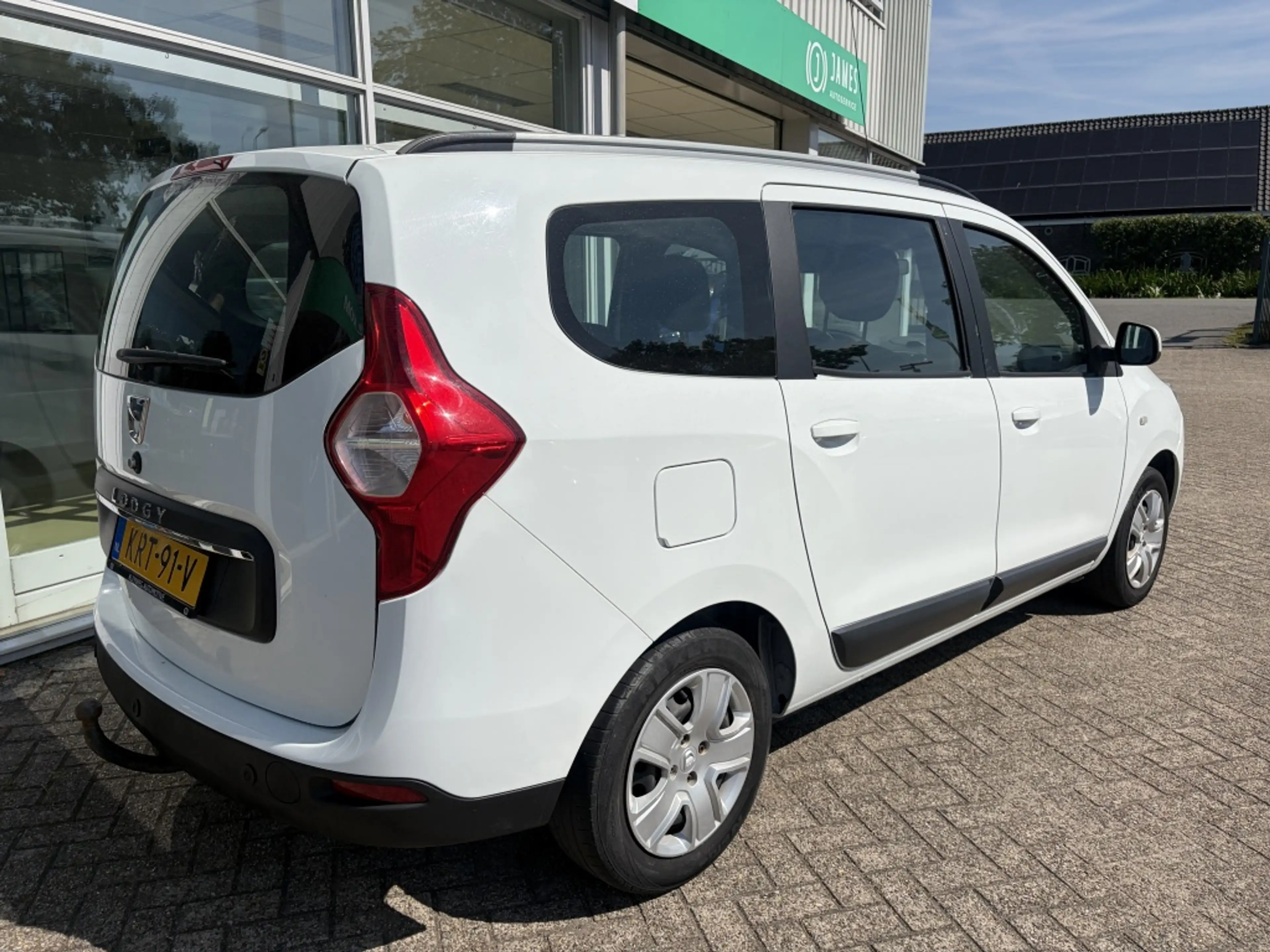Dacia Lodgy 1.2 TCe Ambiance 5p. Trekhaak, Airco, Nav — photo 6
