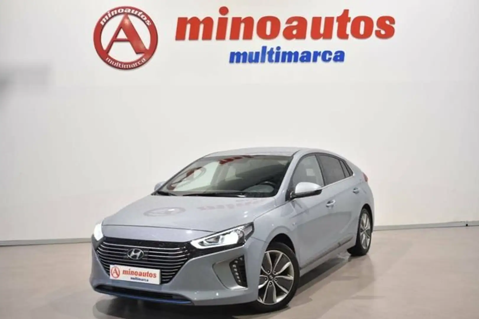 Hyundai IONIQ 1.6 GDI HEV 141 CV DCT KLASS Gris - 2
