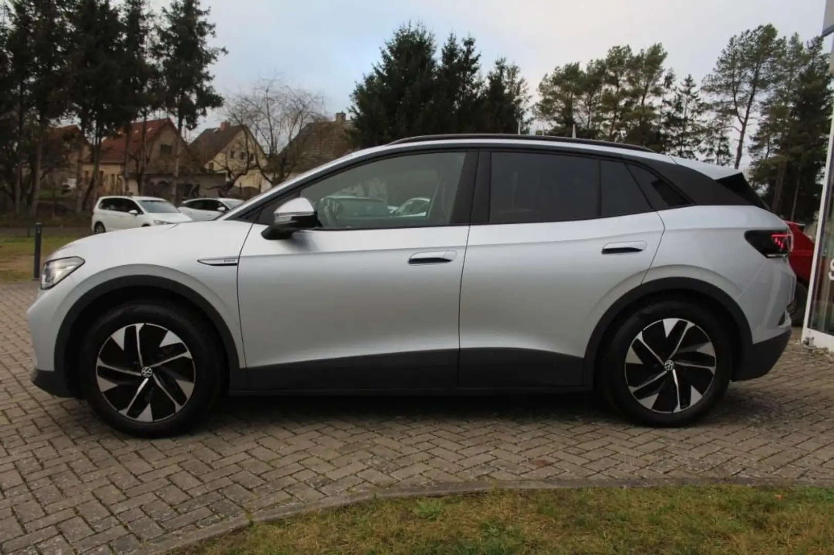 Volkswagen ID.4 Pro Performance Pro 4x4 Matrix HZ Rfk ACC Silber - 2