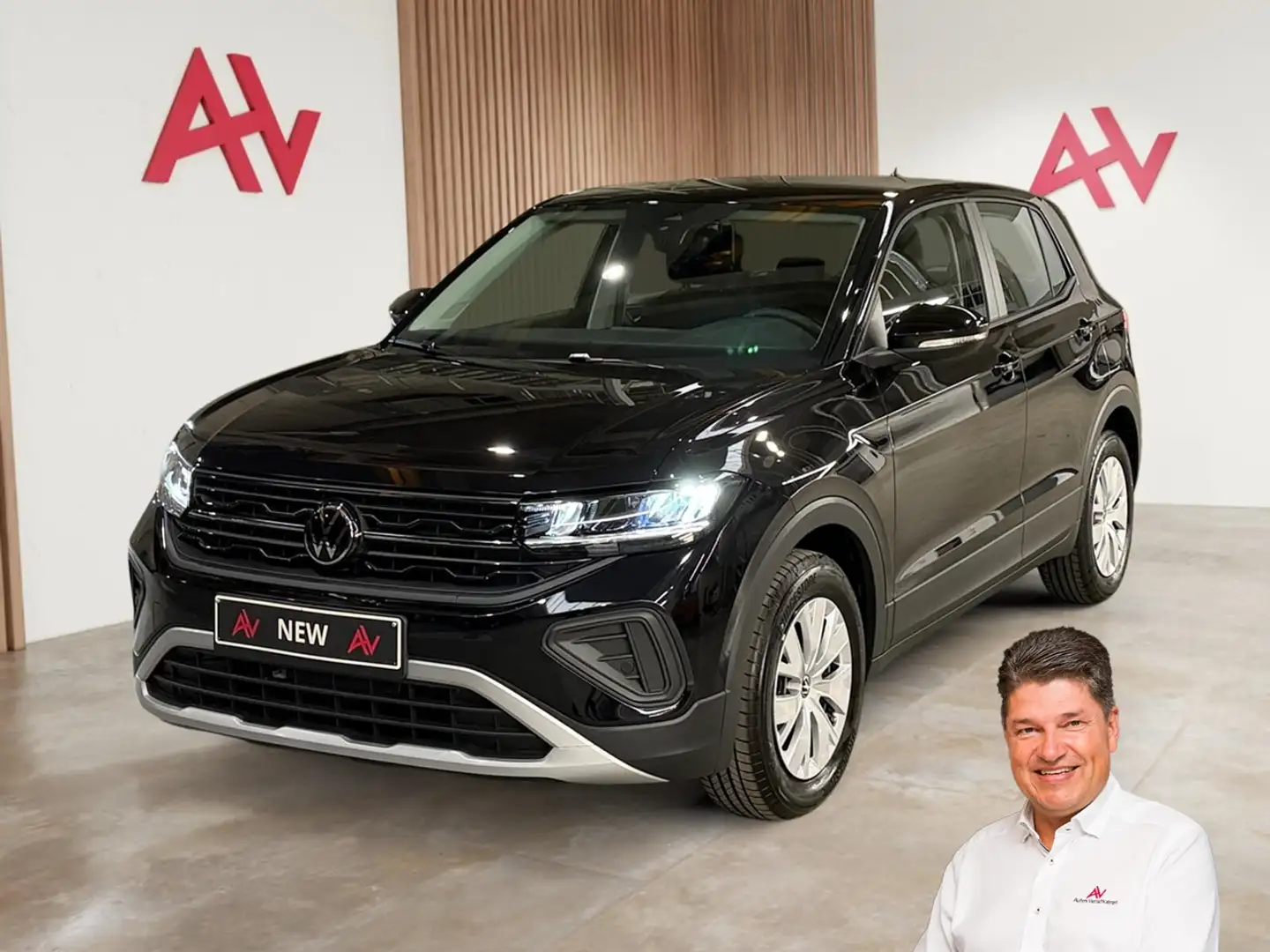 Volkswagen T-Cross 1.0 TSI ** ACC | Carplay/Android | LED Zwart - 1