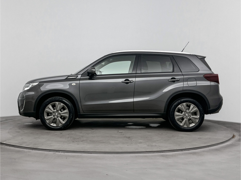 Suzuki Vitara 1.5 Hybrid Select Automaat | Navigatie | Dodehoek- — photo 3