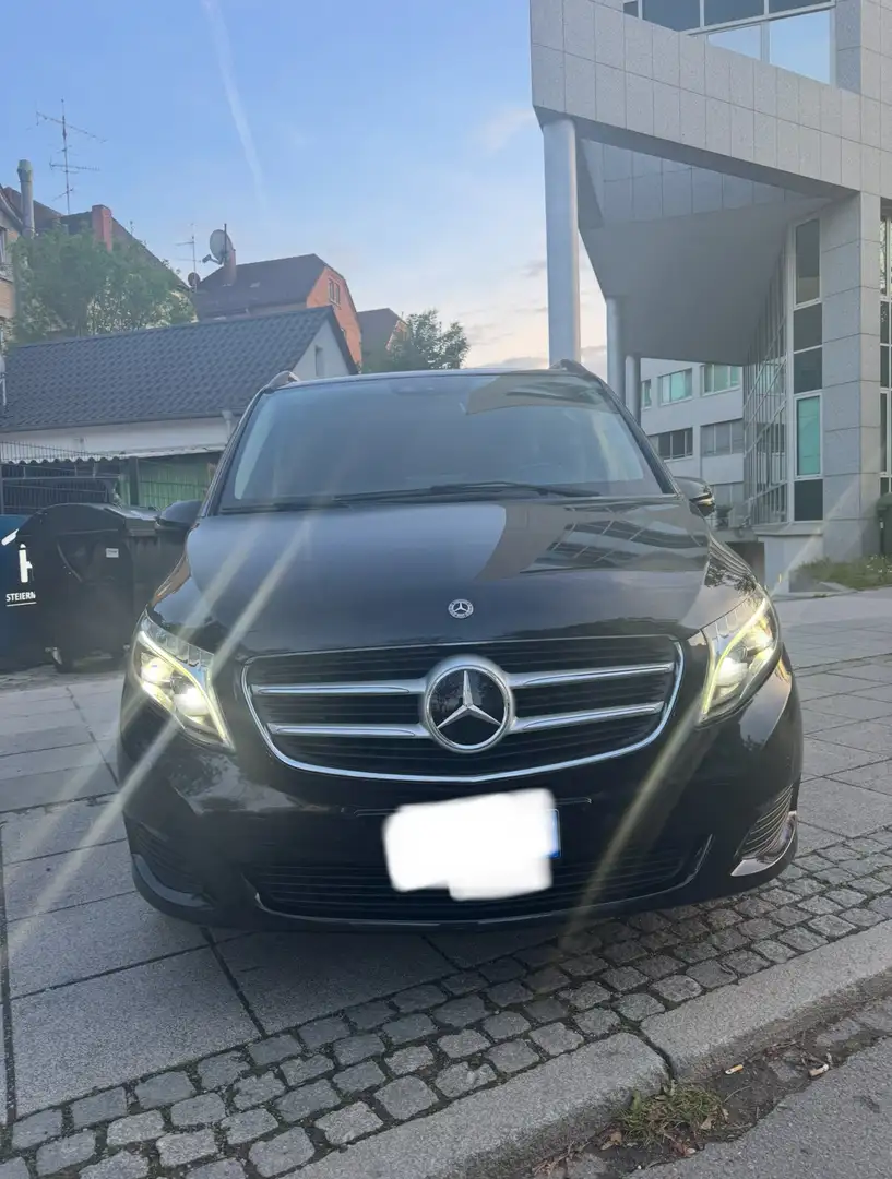Mercedes-Benz V 250 (BlueTEC) d Lang 4Matic 7G-TRONIC Avantgarde Negro - 2