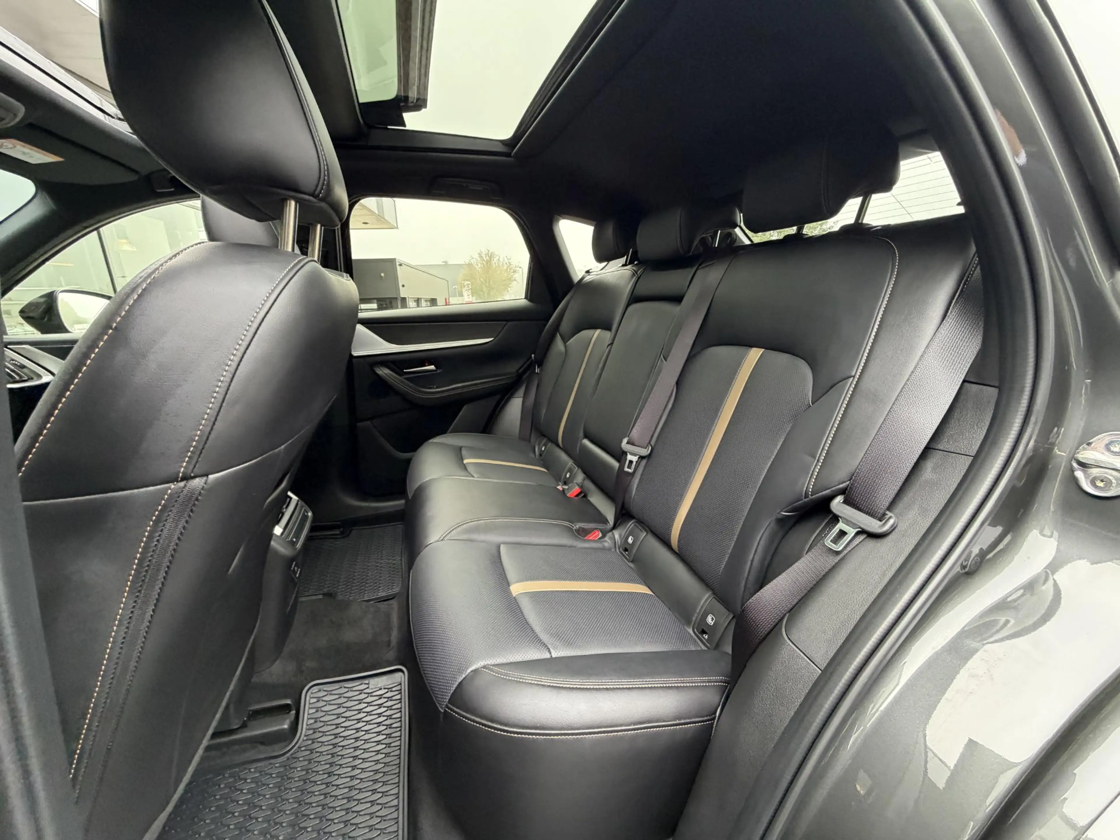 Mazda CX-60 2.5 e-SkyActiv PHEV Homura Plus Automaat 327PK | B — photo 8