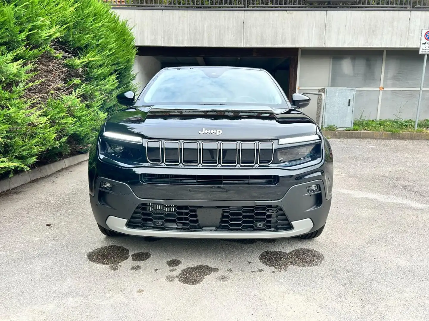 Jeep Avenger 1.2 Turbo 100 CV MHEV Summit Nero - 2