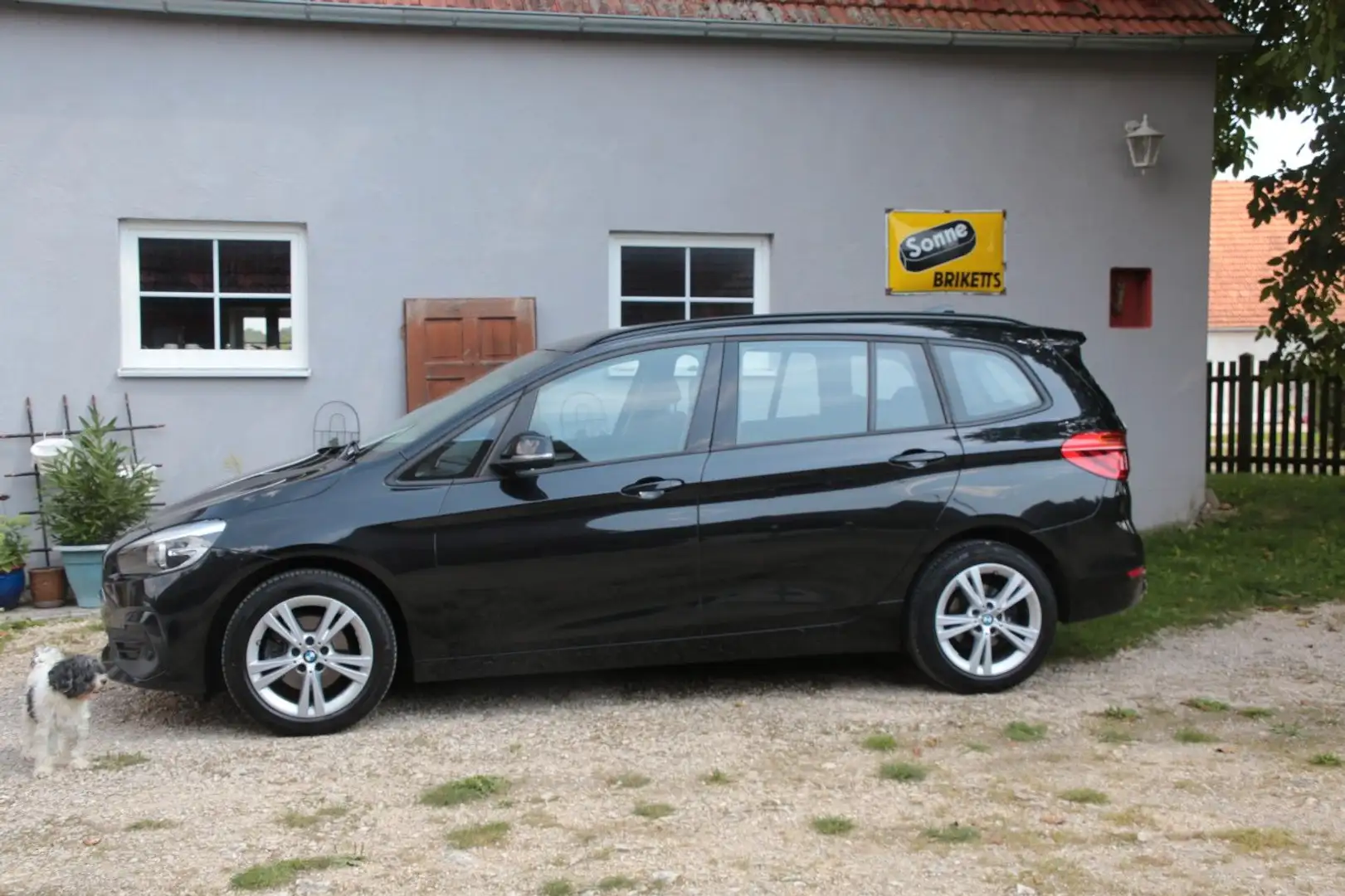 BMW 216 d Gran Tourer Advantage Schwarz - 2