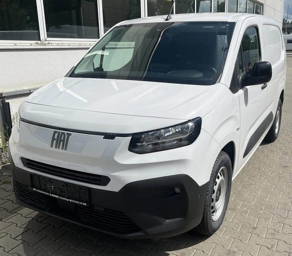Fiat Doblo KAWA L2 1,5 BlueHDI Navi Klima Kamera PDC Weiß - 1