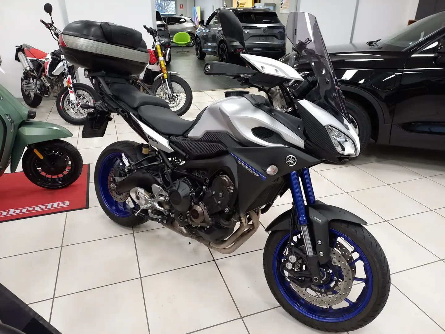 Yamaha Tracer 900 - 1