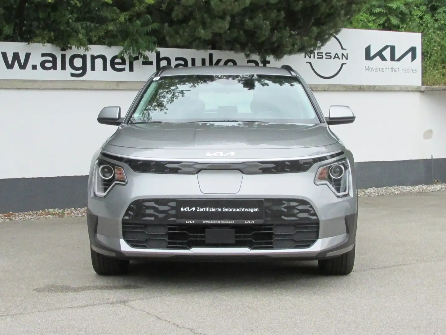 Kia Niro EV Long Range 64kWh Silber Aut. Grau - 2