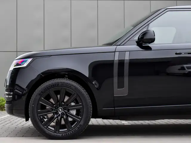 Land Rover Range Rover view 15