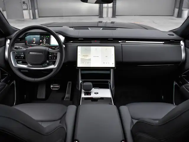 Land Rover Range Rover view 13