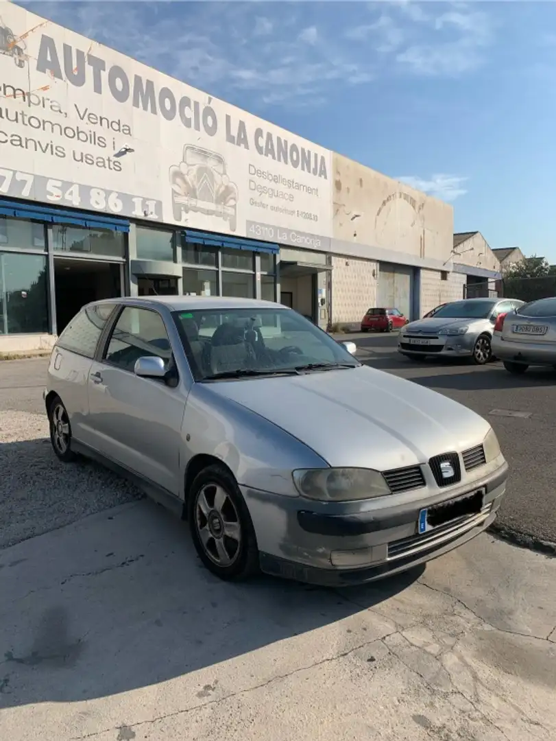 SEAT Ibiza 1.9 TDi Sports Limited Szürke - 1