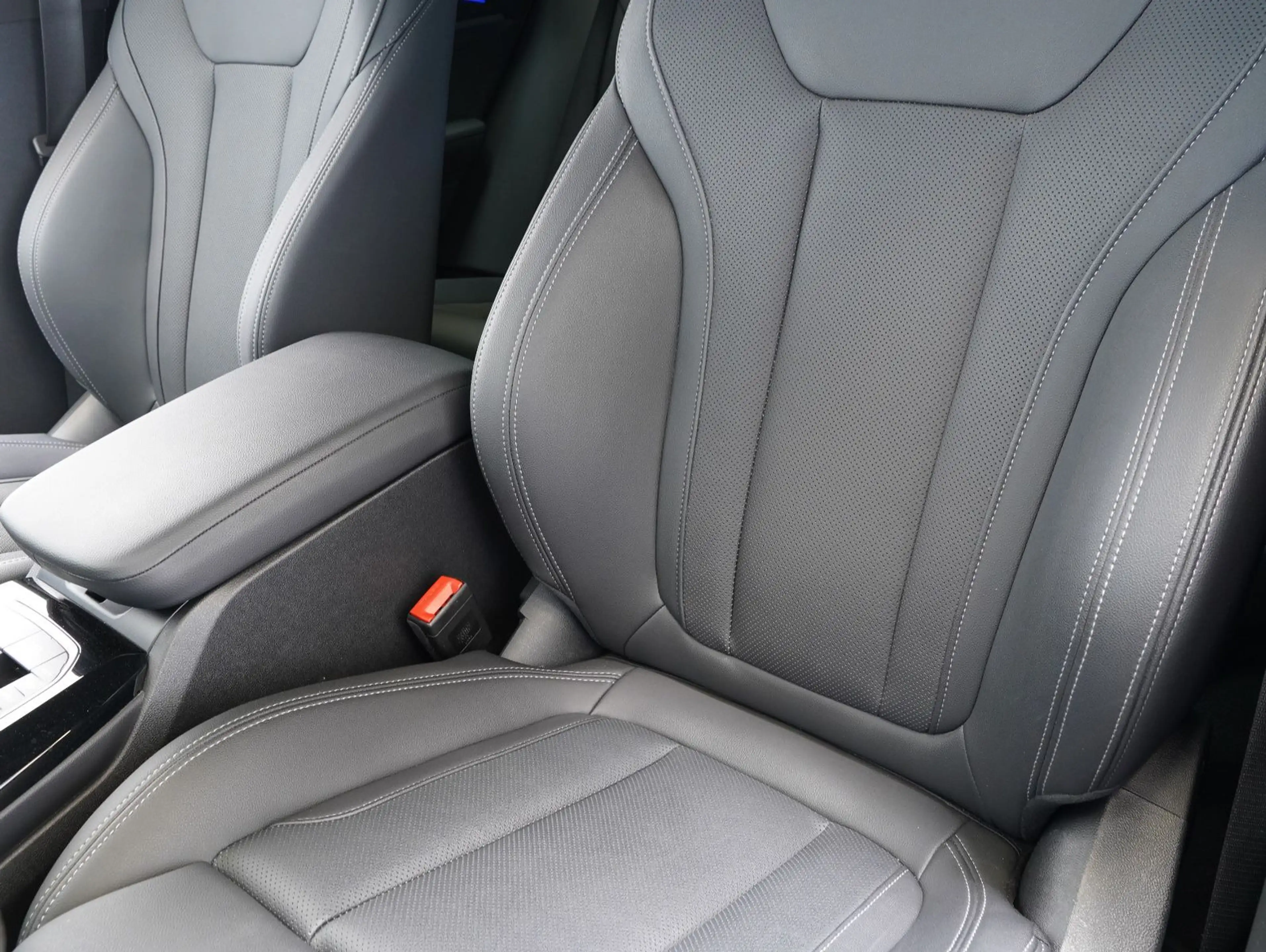 BMW X3 xDrive 20 i M Sport SHADOW/HEADUP/ACC/STOP&GO — photo 11