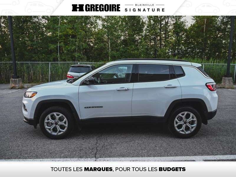2026 Jeep Compass North 4X4 — снимка 1