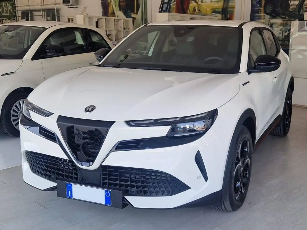 Alfa Romeo Junior 2025