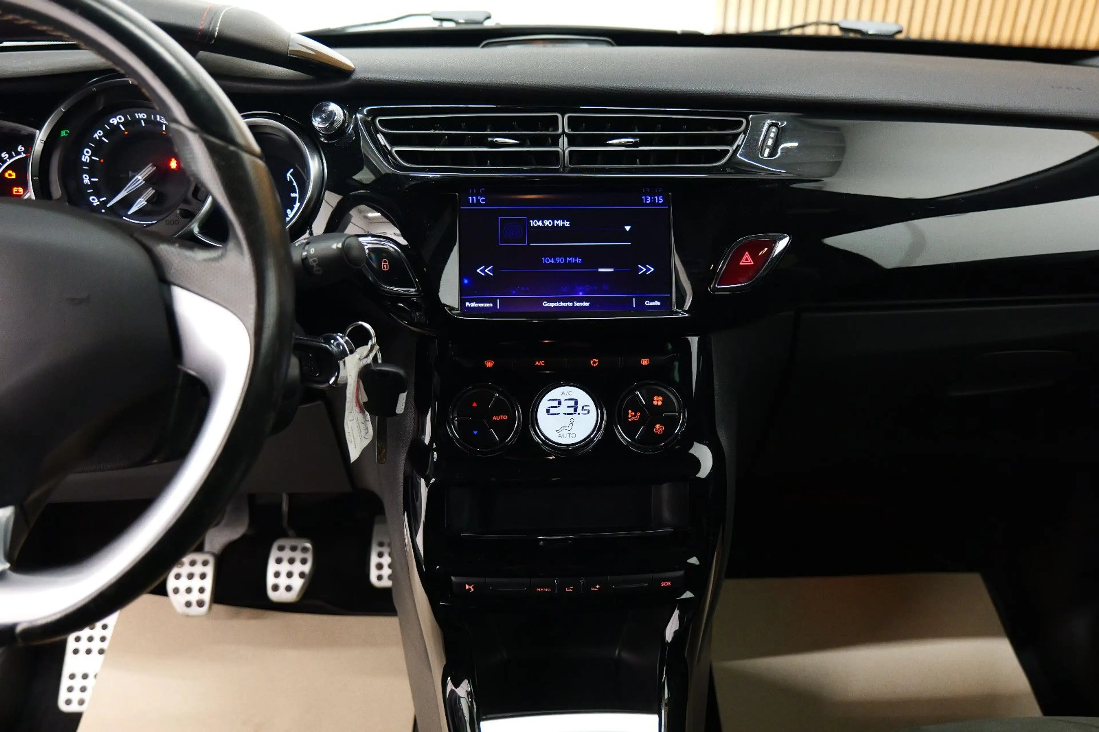 DS Automobiles DS 3 1.2 PureTech Performance Line LED/PDC/ALC/LM — photo 12