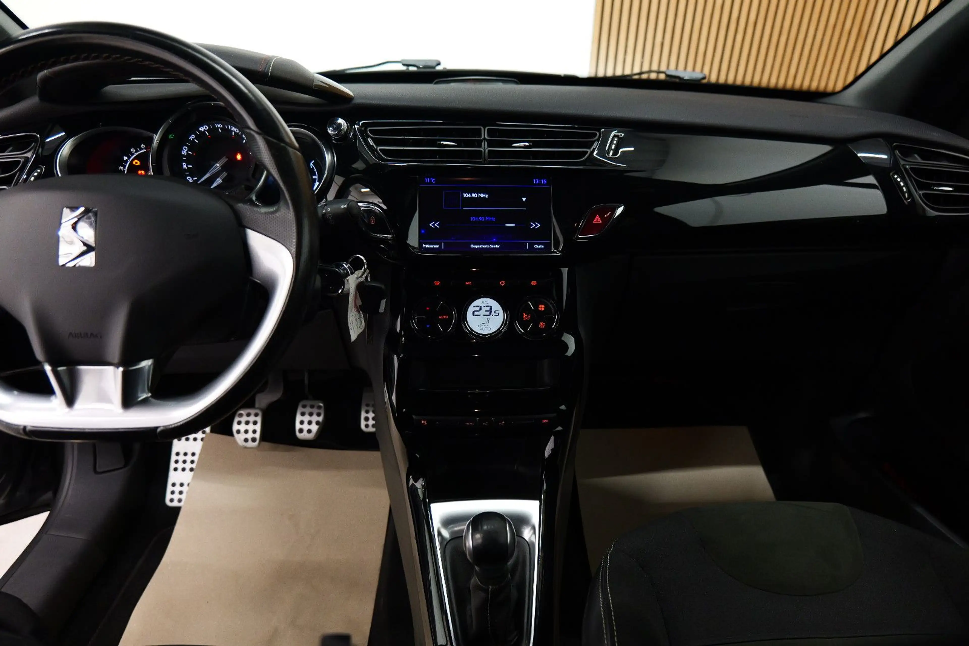 DS Automobiles DS 3 1.2 PureTech Performance Line LED/PDC/ALC/LM — photo 11