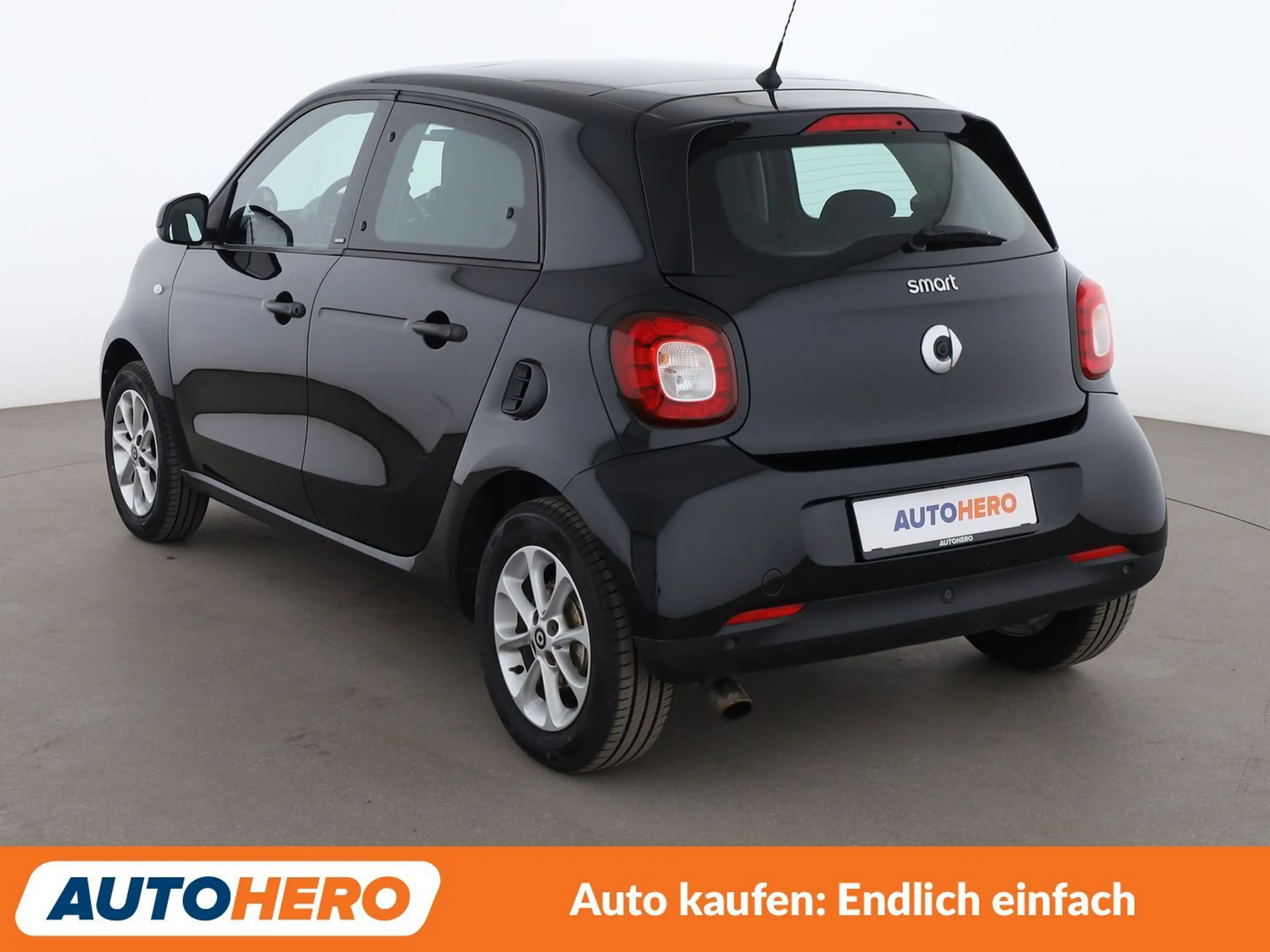 smart forFour 0.9 Turbo passion*NAVI*CAM*PDC*SHZ*KLIMA*TEMPO* — photo 4