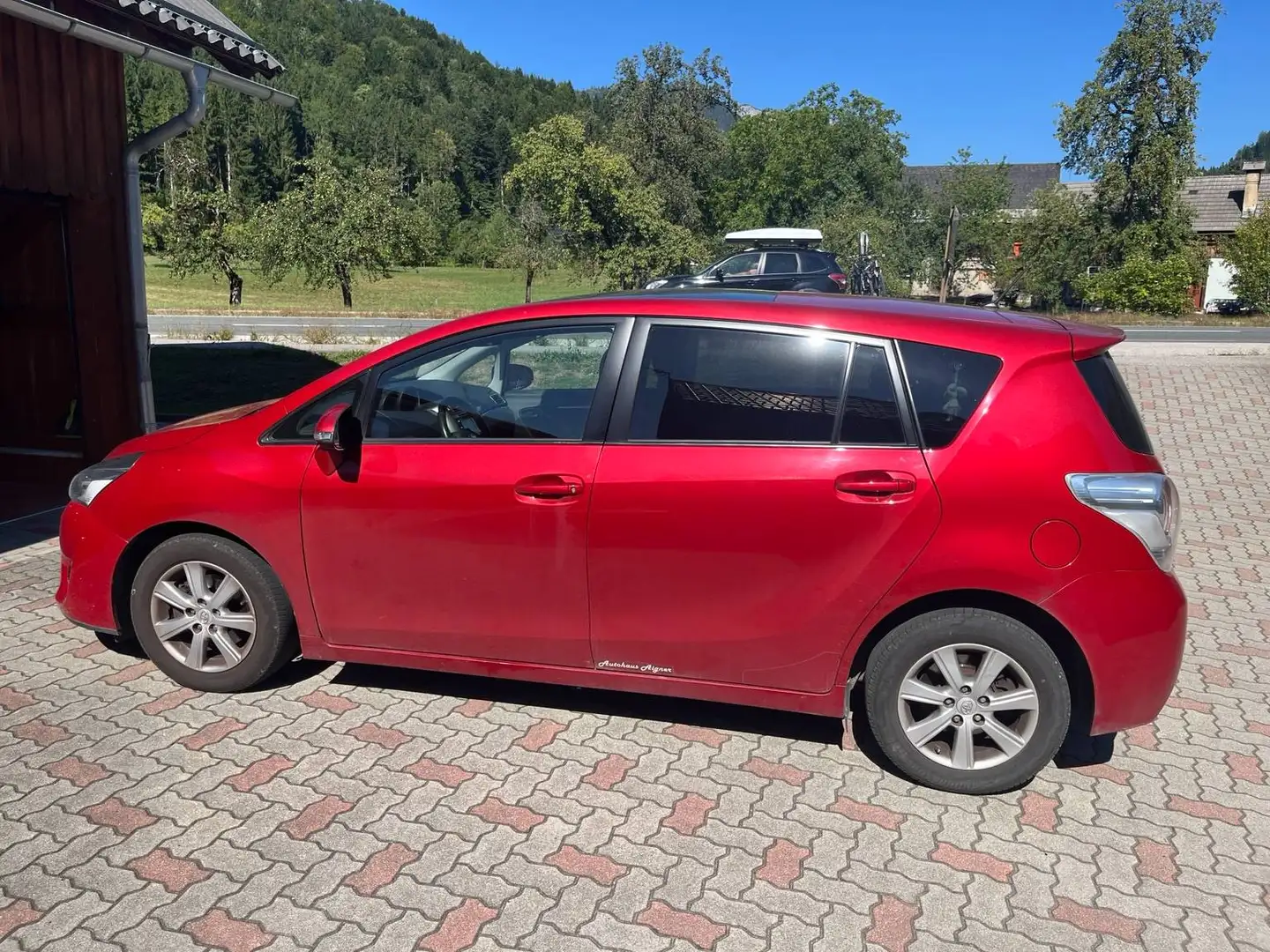 Toyota Verso Verso 1,6 D-4D Active Active Rot - 1