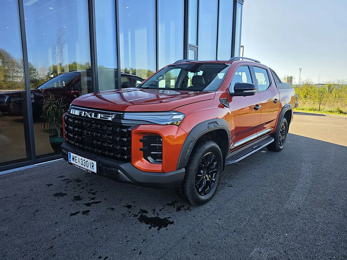 Maxus T60 Max Orange - 1