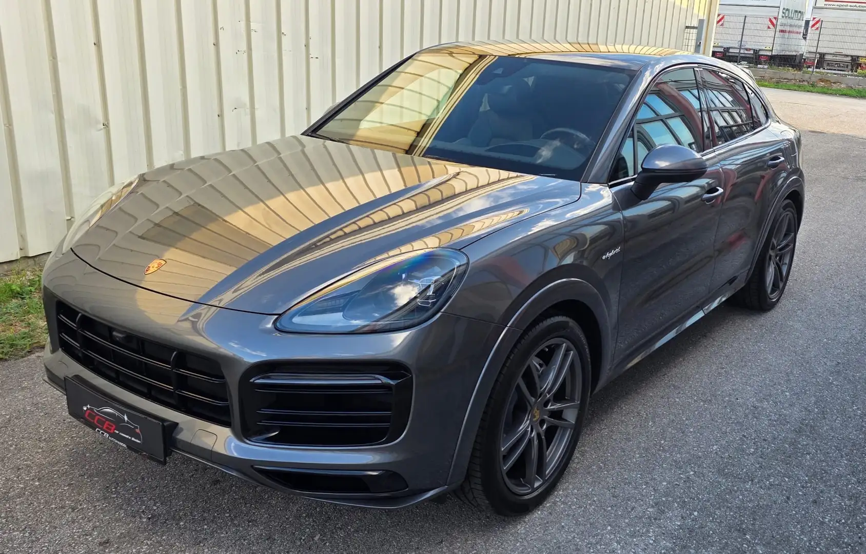 Porsche Cayenne Coupe E-Hybrid 1. Besitz | Sport Chrono | HUD Grau - 2