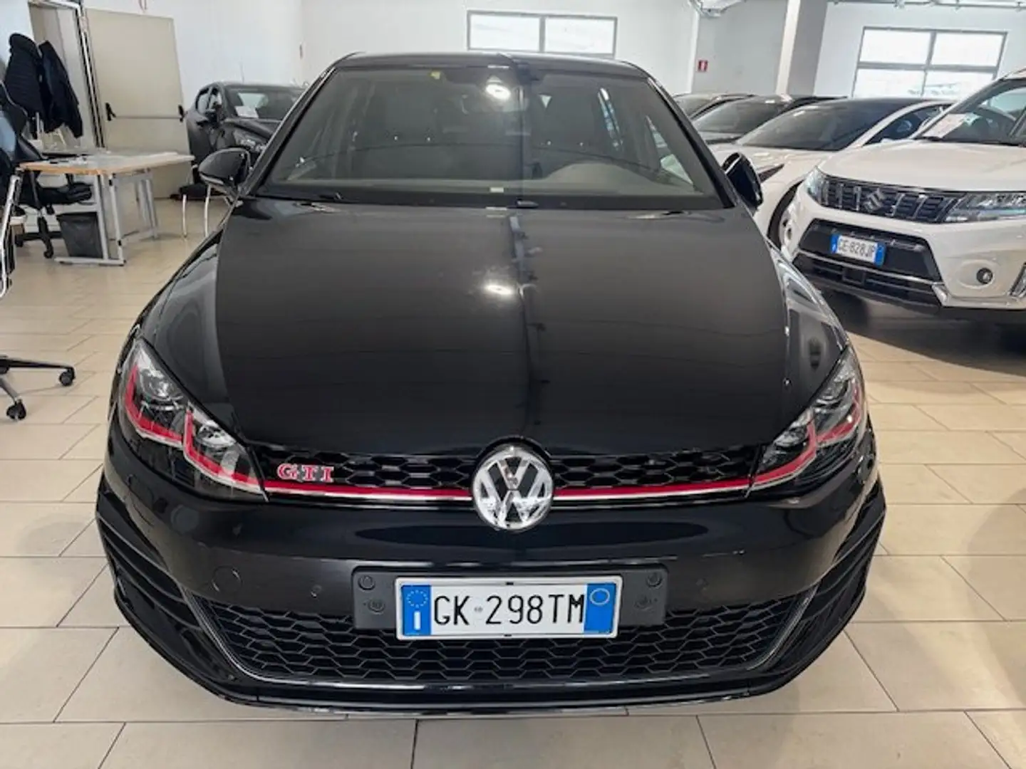 Volkswagen Golf GTI 2.0 tsi GTI Performance 245cv DSG Nero - 2