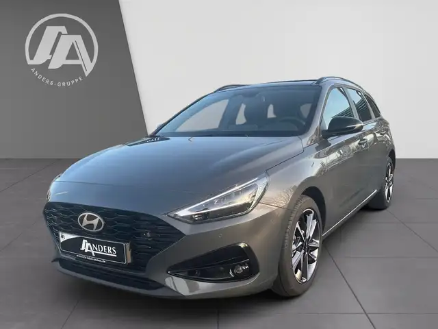 Hyundai I30 view 2