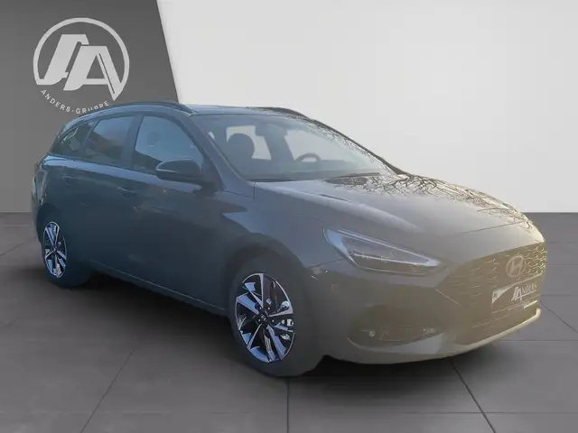 Hyundai I30 view 5