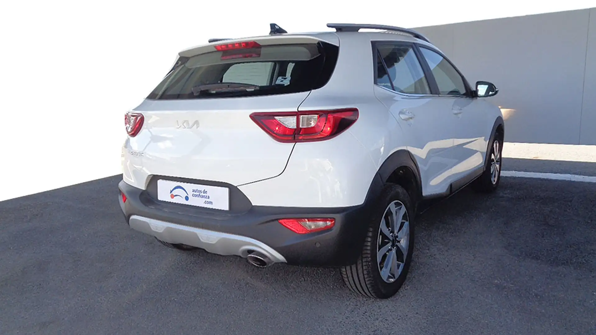 Kia Stonic 1.0 TGDI MHEV IMT DRIVE - 2