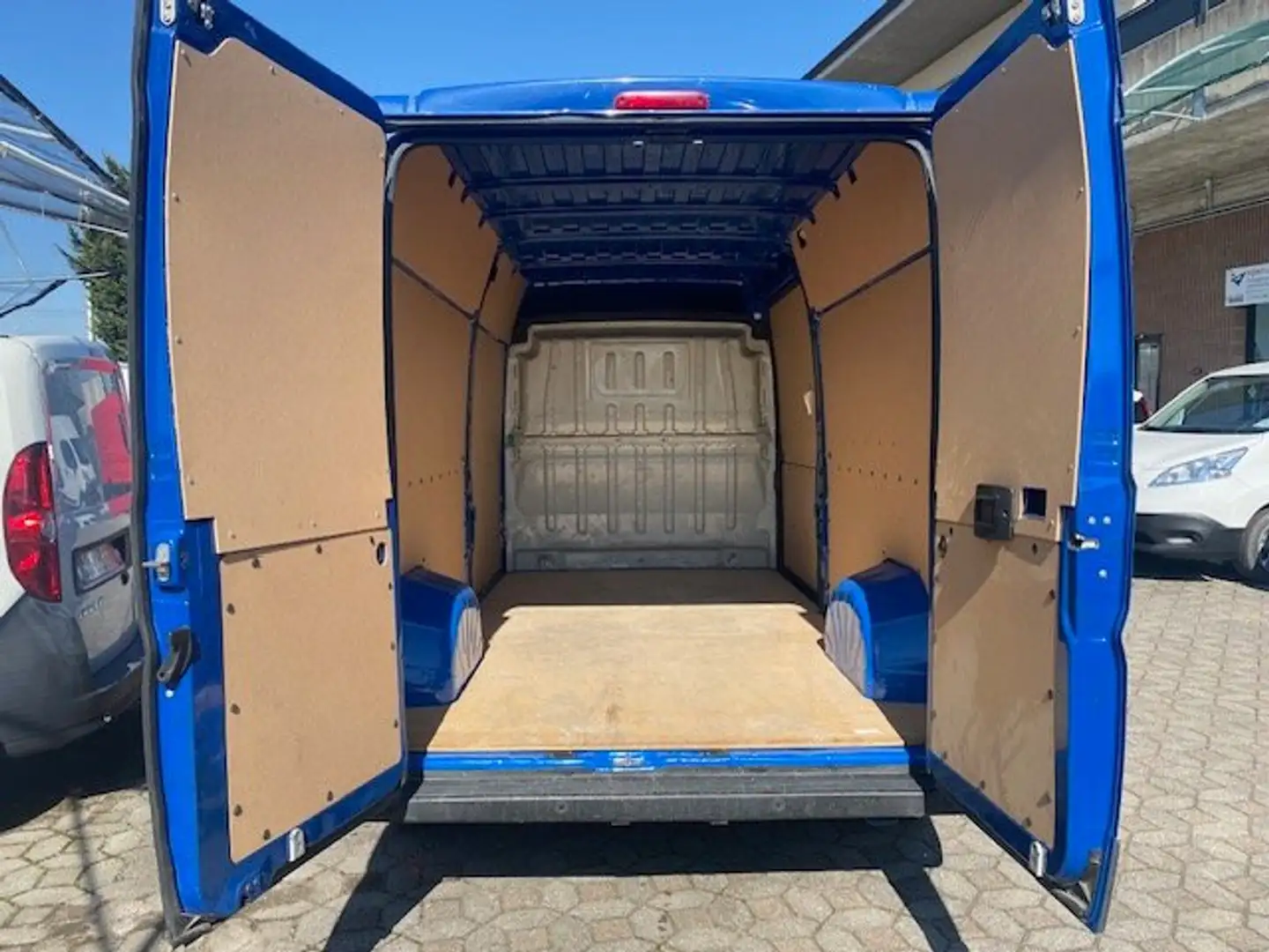 Fiat Ducato 35 2.3 MTJ 140 CV L3H2 Albastru - 1