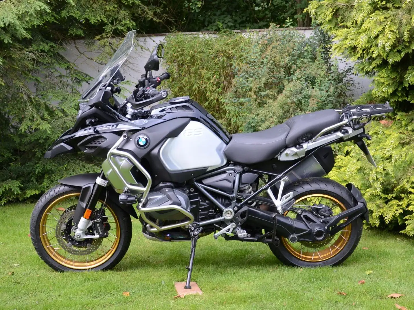 BMW R 1250 GS Adventure Triple Black - wunderschön und wie neu Schwarz - 1