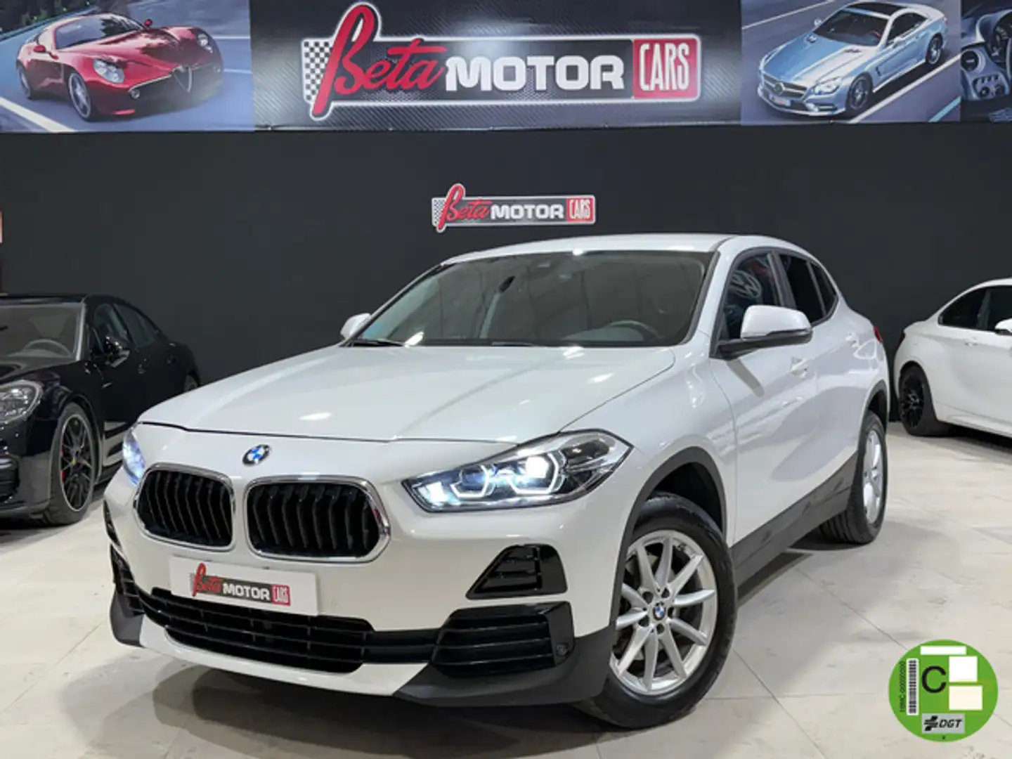 BMW X2 sDrive 18d Business Alb - 1