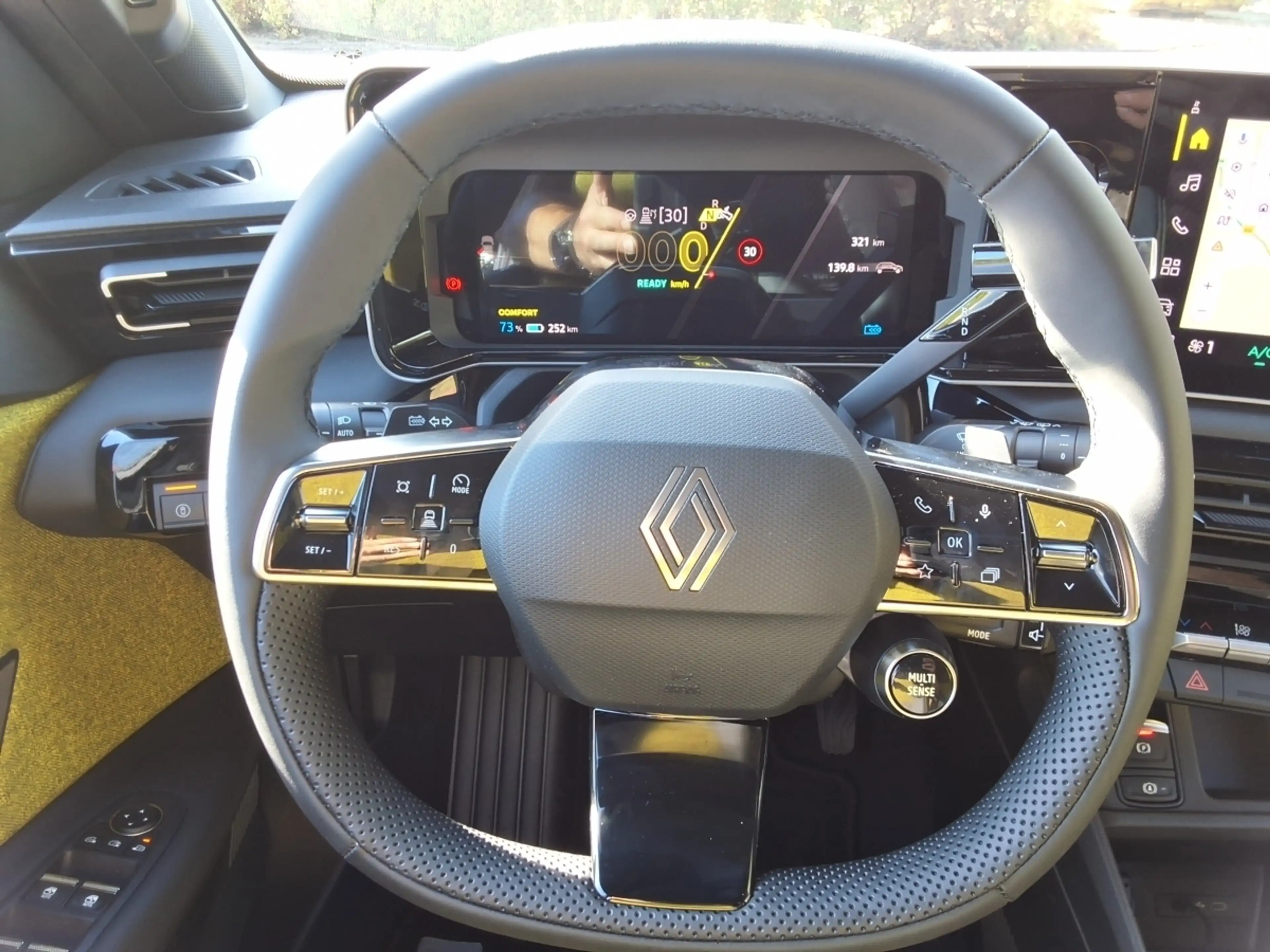 Renault R 5 E-TECH ICONIC COMFORT RANGE 150 /GOOGLE/SHZ/LHZ/CARPLAY/STANDHEIZUNG/ — photo 9