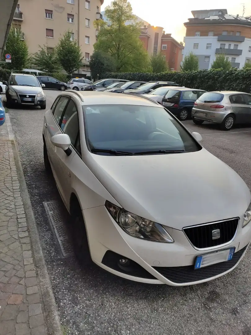 SEAT Ibiza Ibiza IV 2008 ST ST 1.2 tdi cr Style Bianco - 2